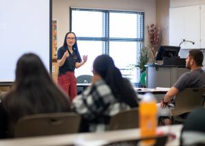 Dr. Sandy Visser-Jones discussing a topic